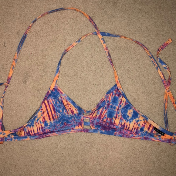 Jolyn Clothing Other - Jolyn Tomcat bathing suit top